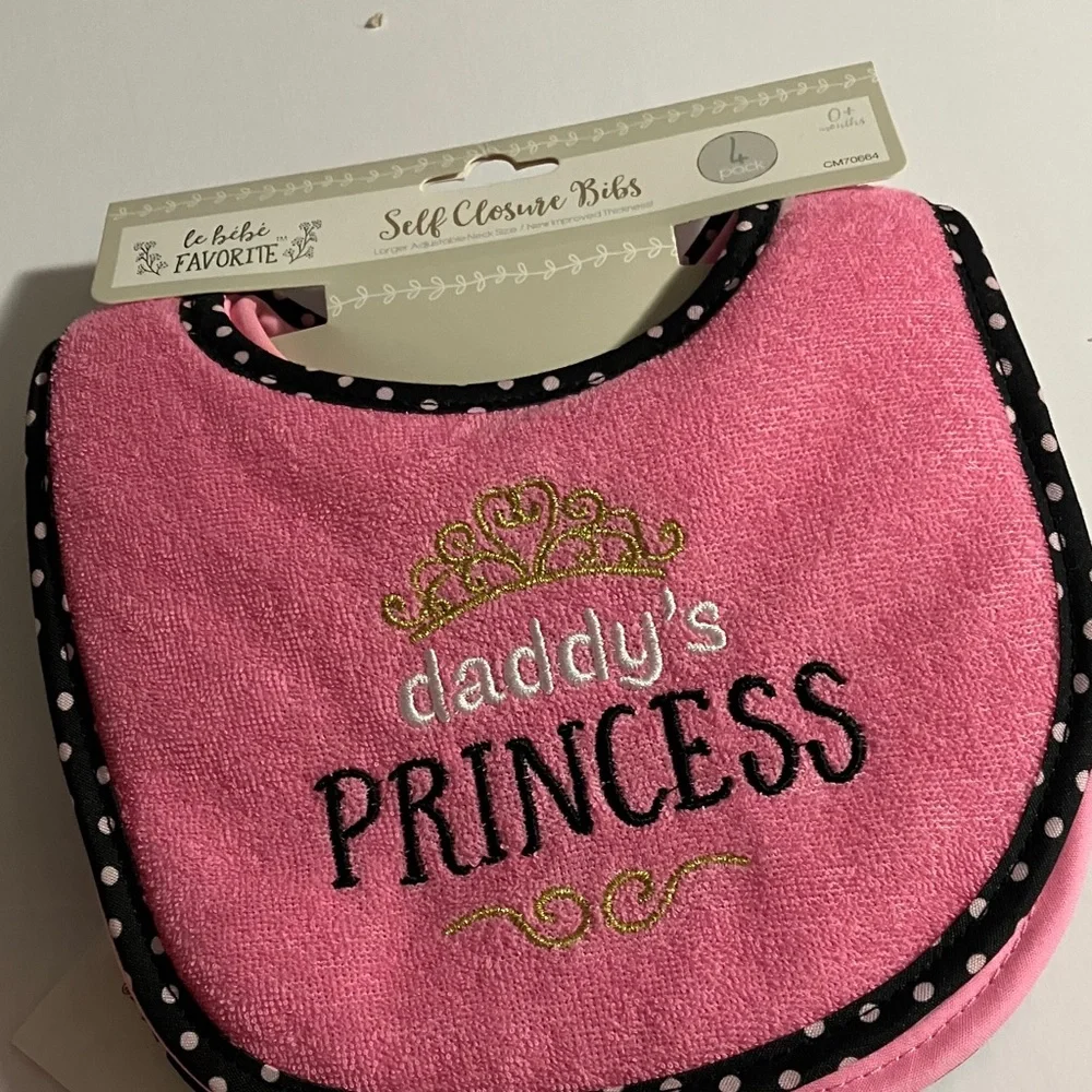 NWT Lot of 6 NEW Bibs